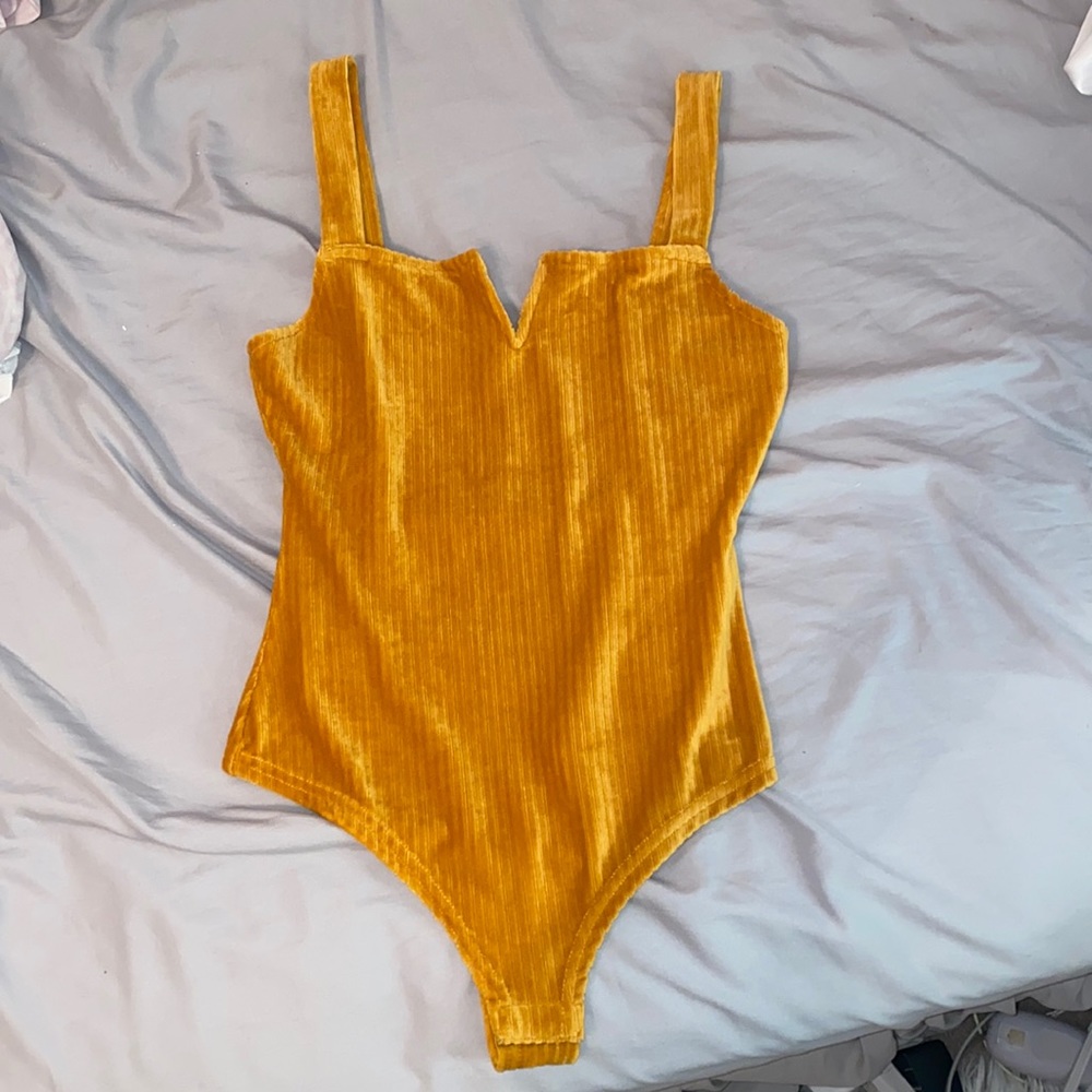 Le Lis Golden Velvet Bodysuit